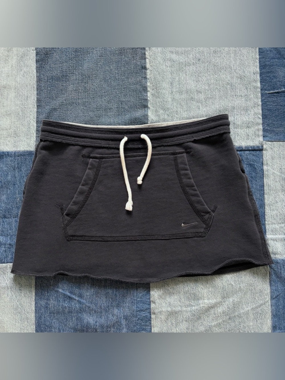 Nike Mini Skirt Black Sweatshirt Kangaroo Pocket Tie Waist Sporty Athletic S